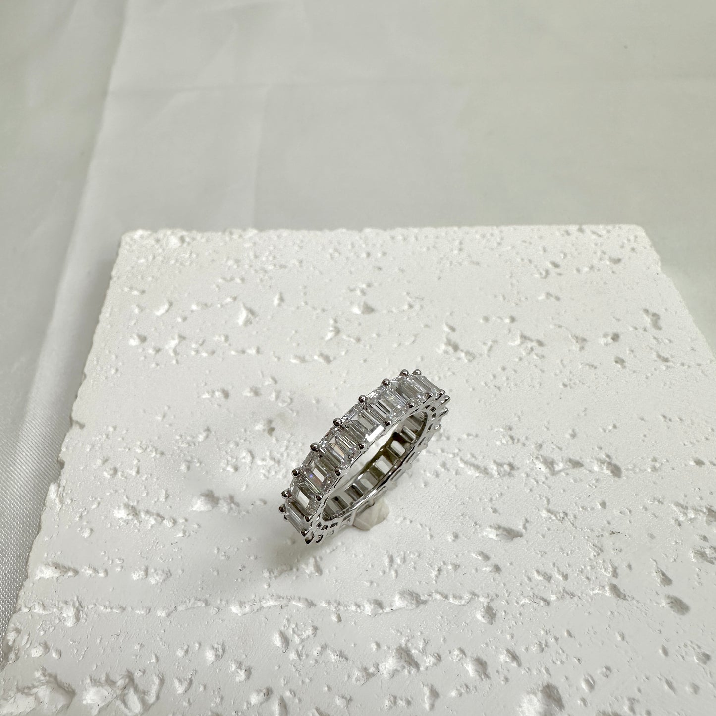 Square Full Ring
