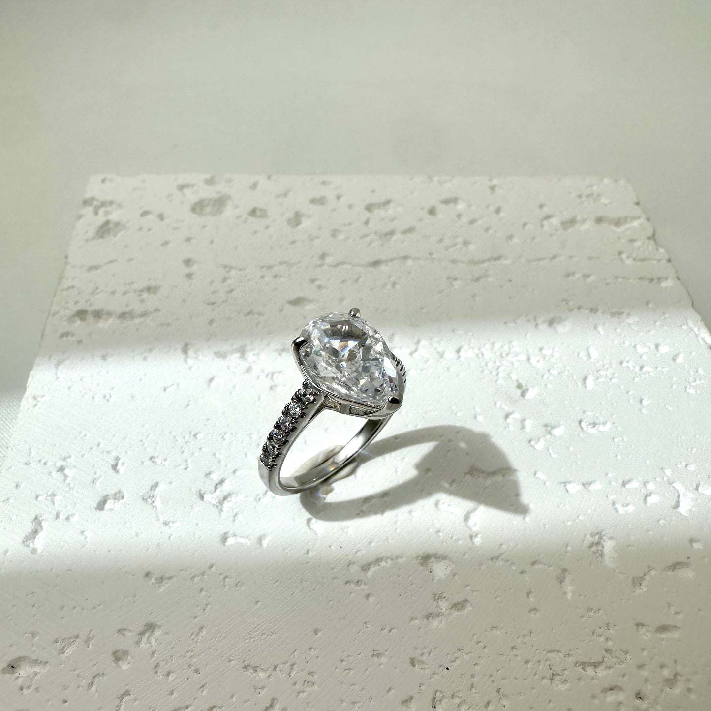 Pearl Shape Ring