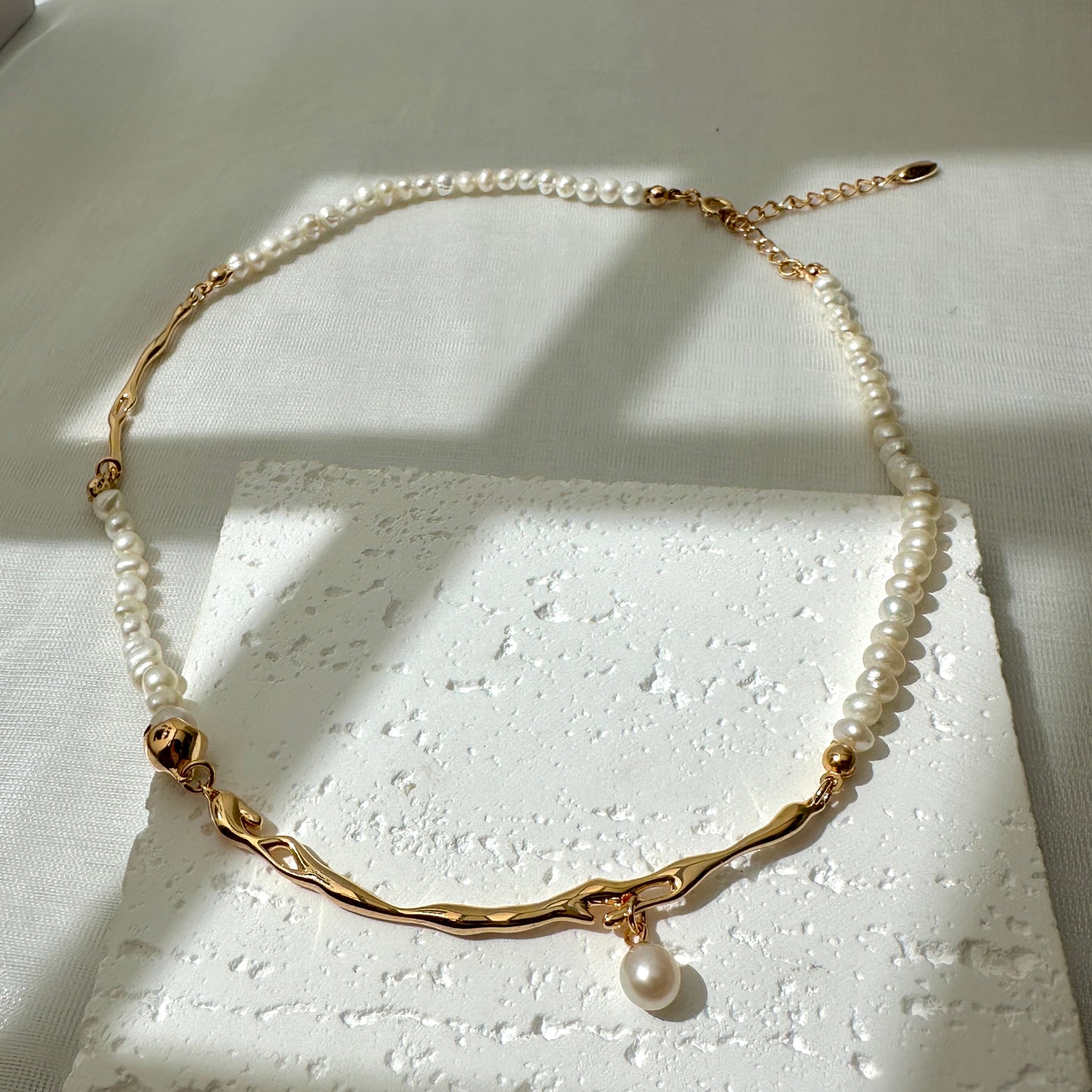 Pearl Choker Necklace