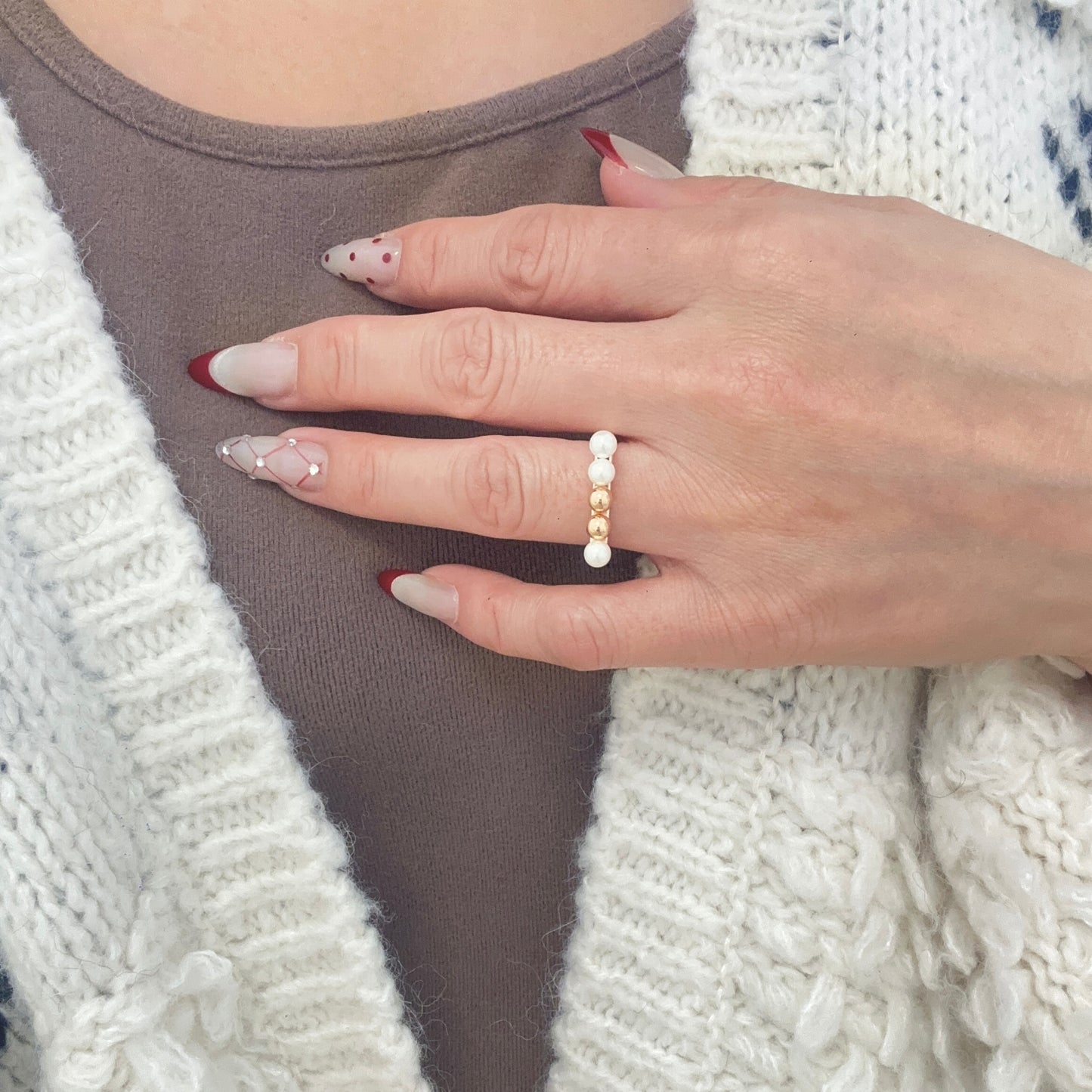 Line Pearl Ring