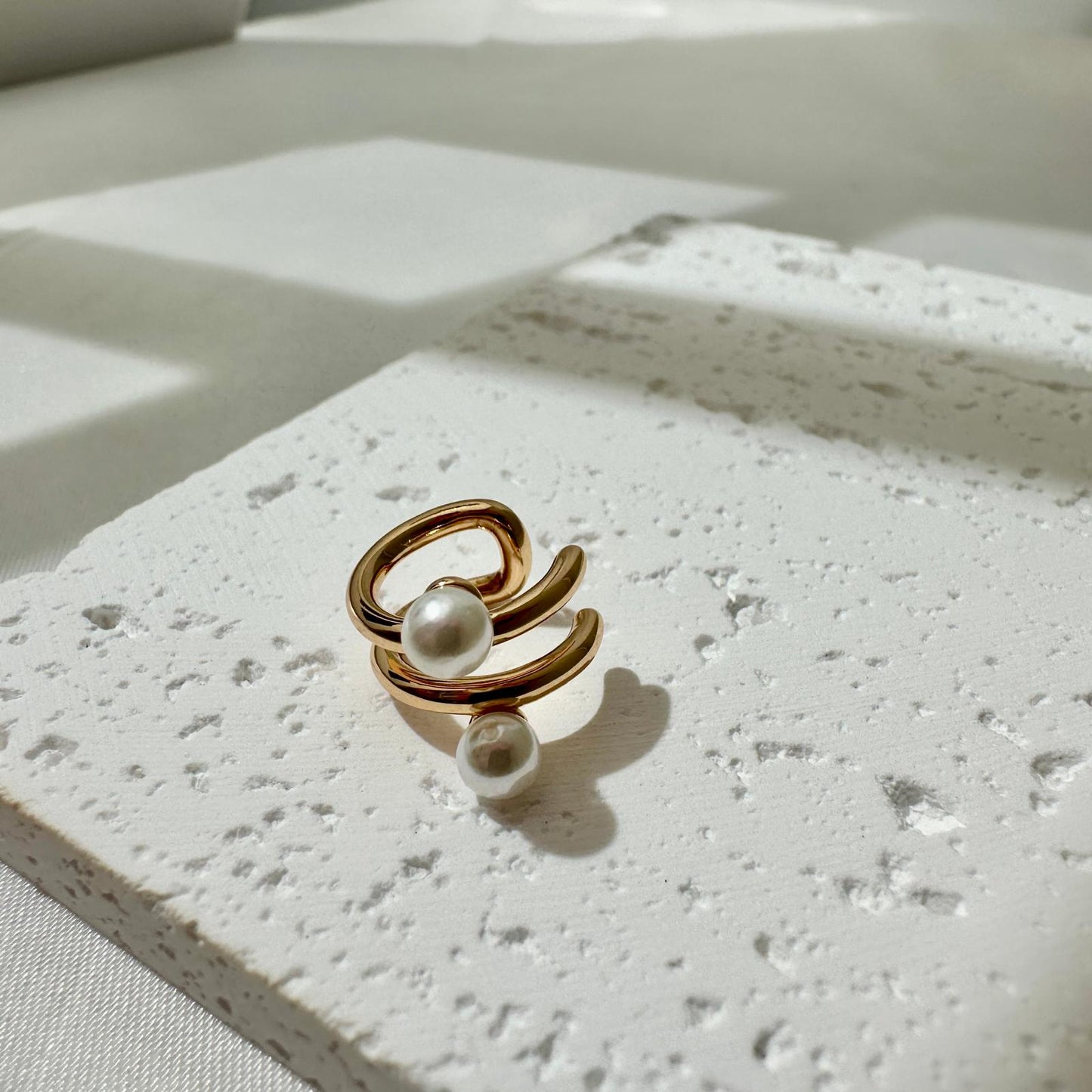 Pearl Ear Clip