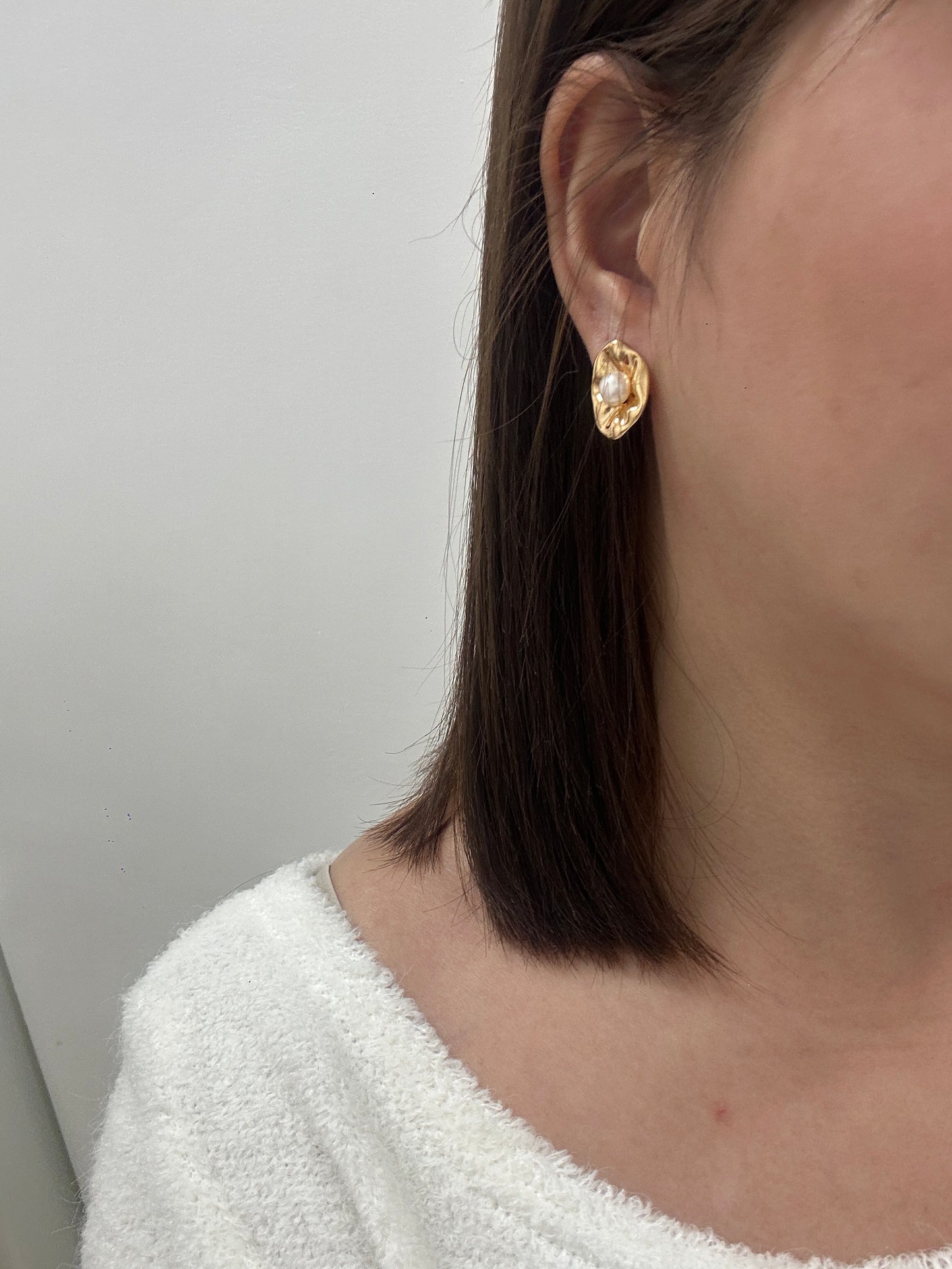 Leaf Shape Pearl Earring