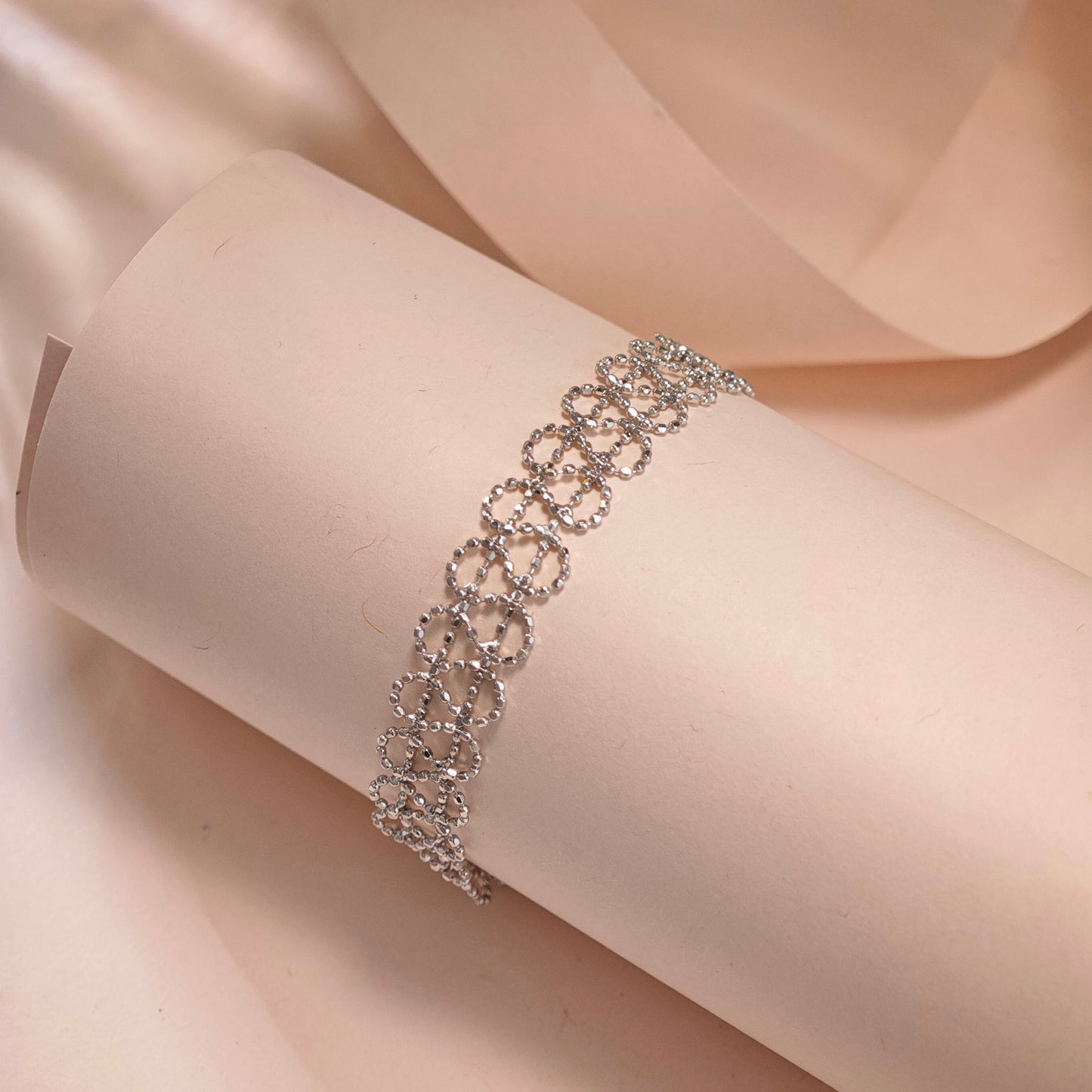 Lattice Glow Bracelet