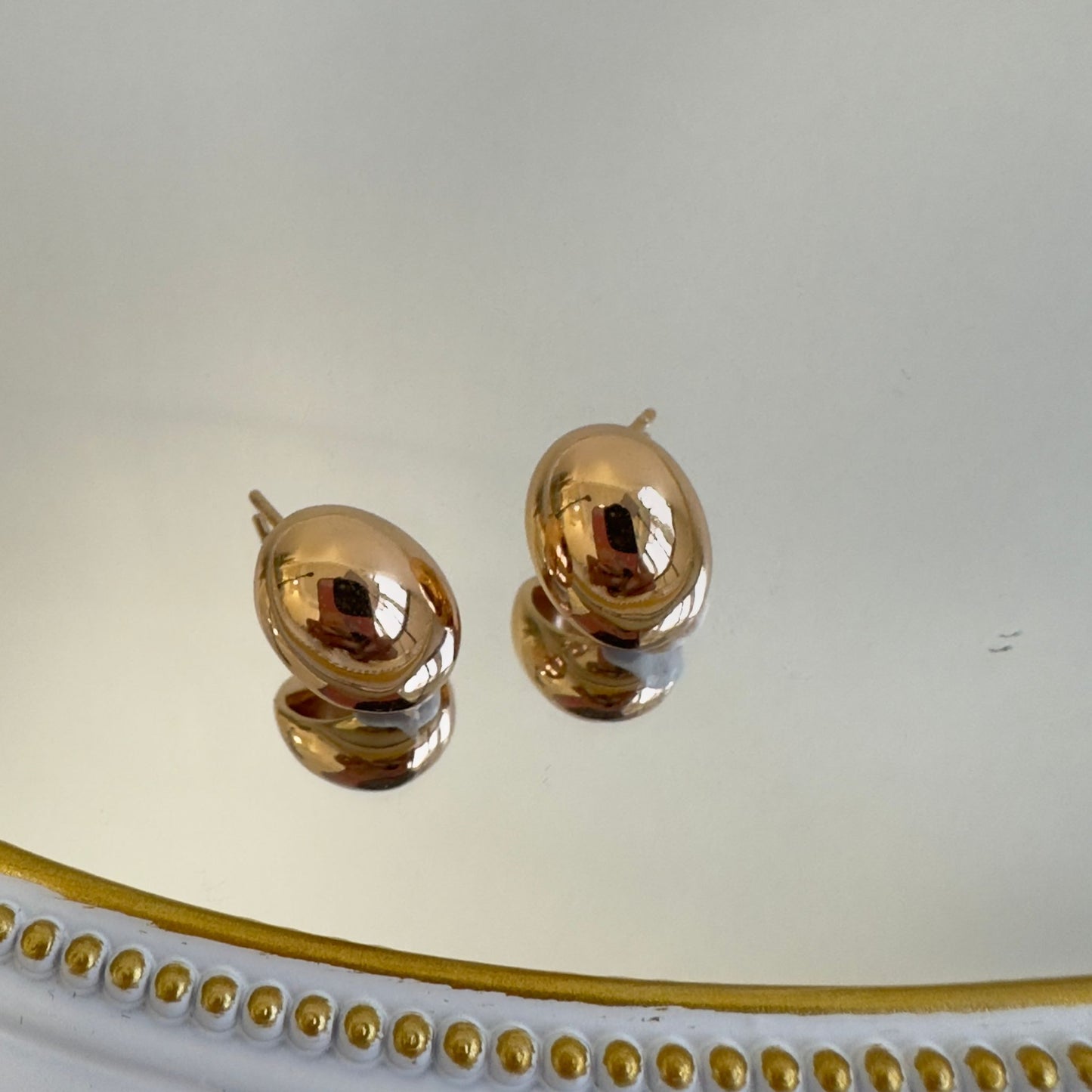 Satin Pebbles Earring
