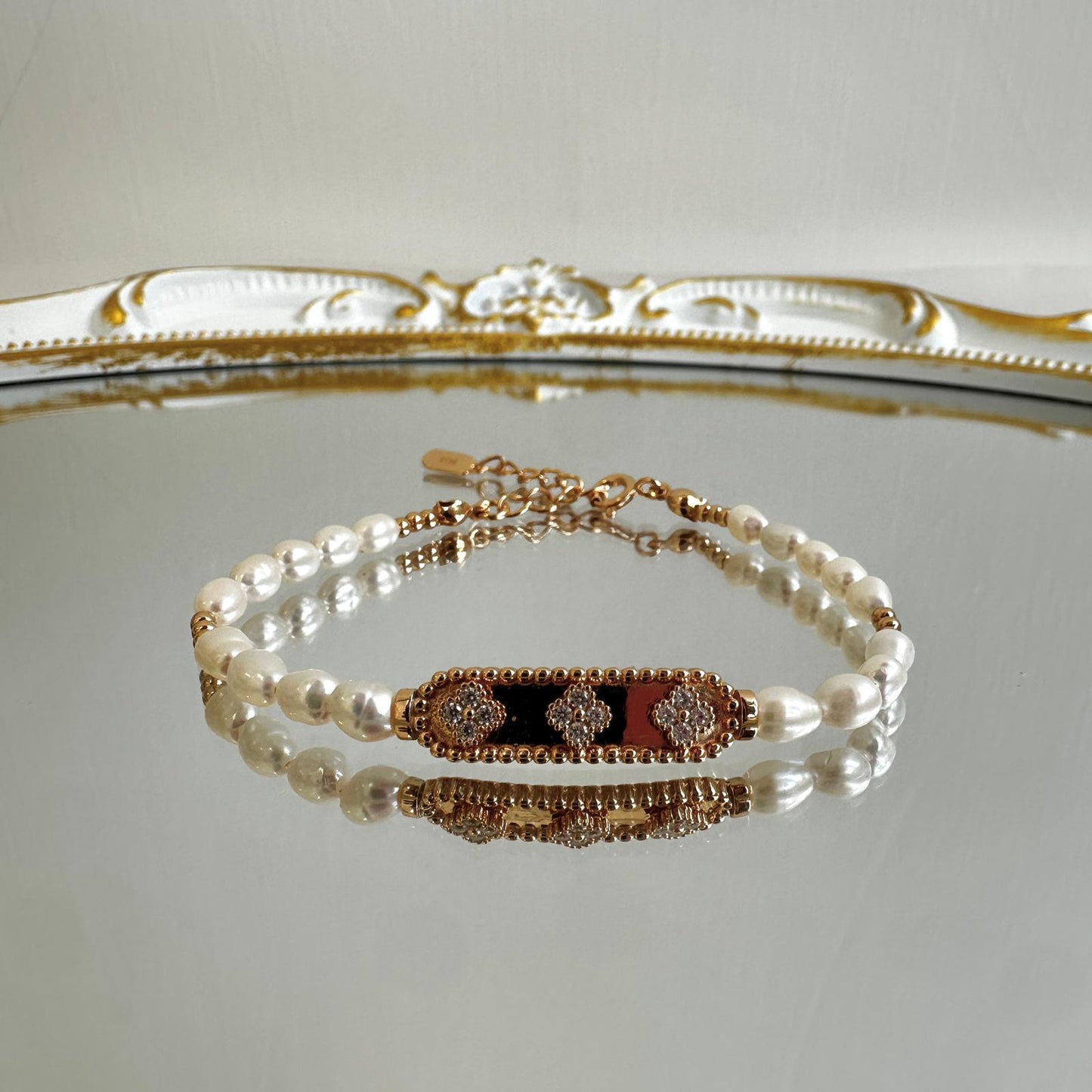 Duchess of Pearls Bracelet