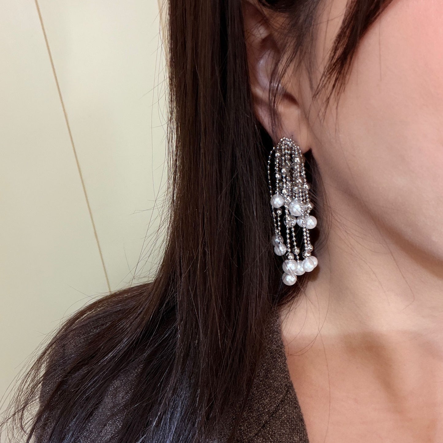 Pearl Rainfall Earring