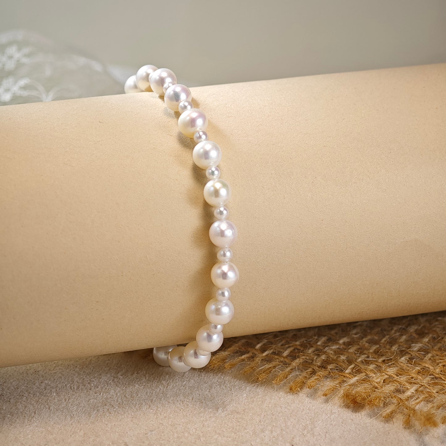 Lumi Pearl Bracelet