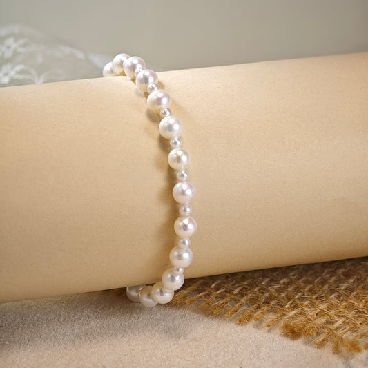 Lumi Pearl Bracelet