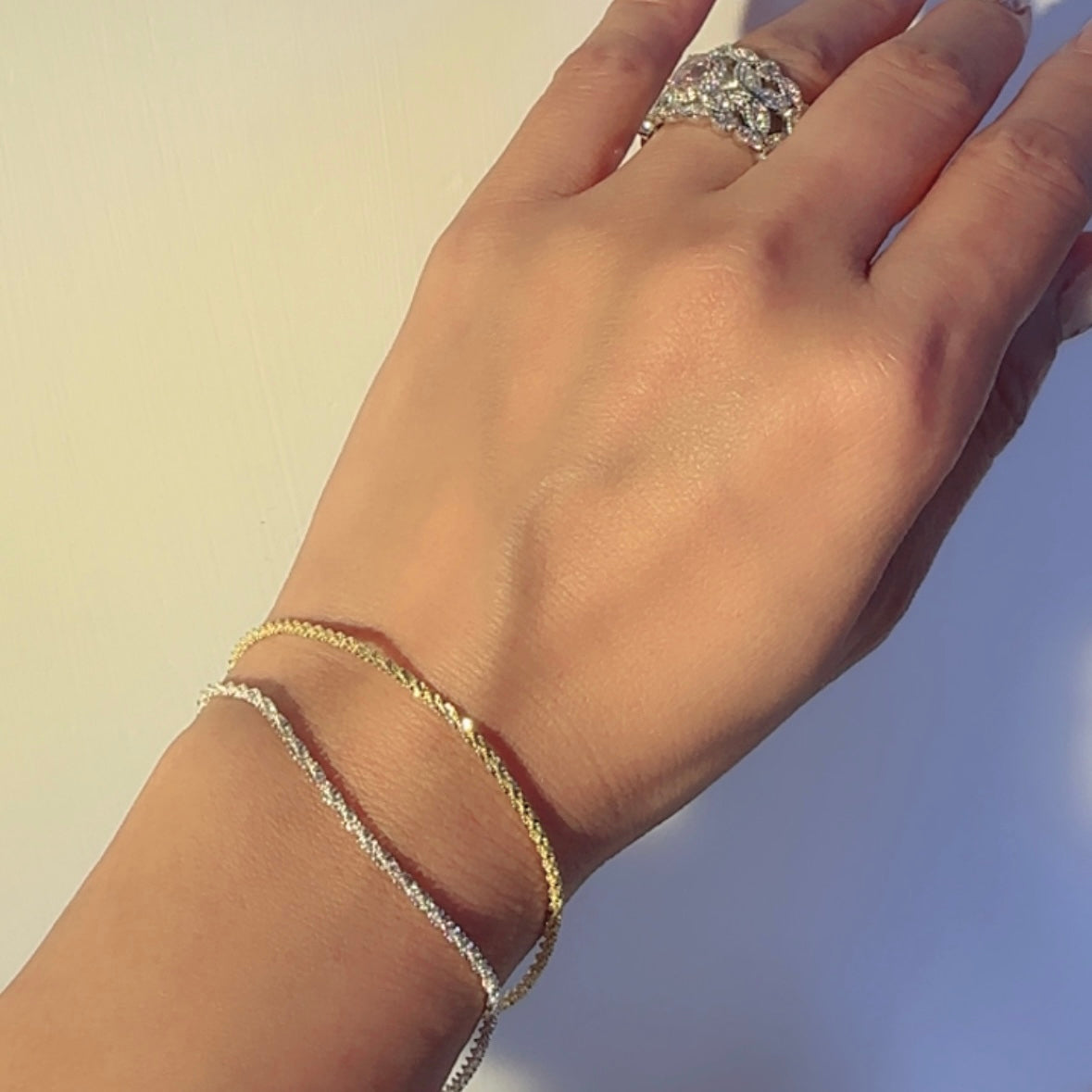 AR003 Simple Silver Bracelet