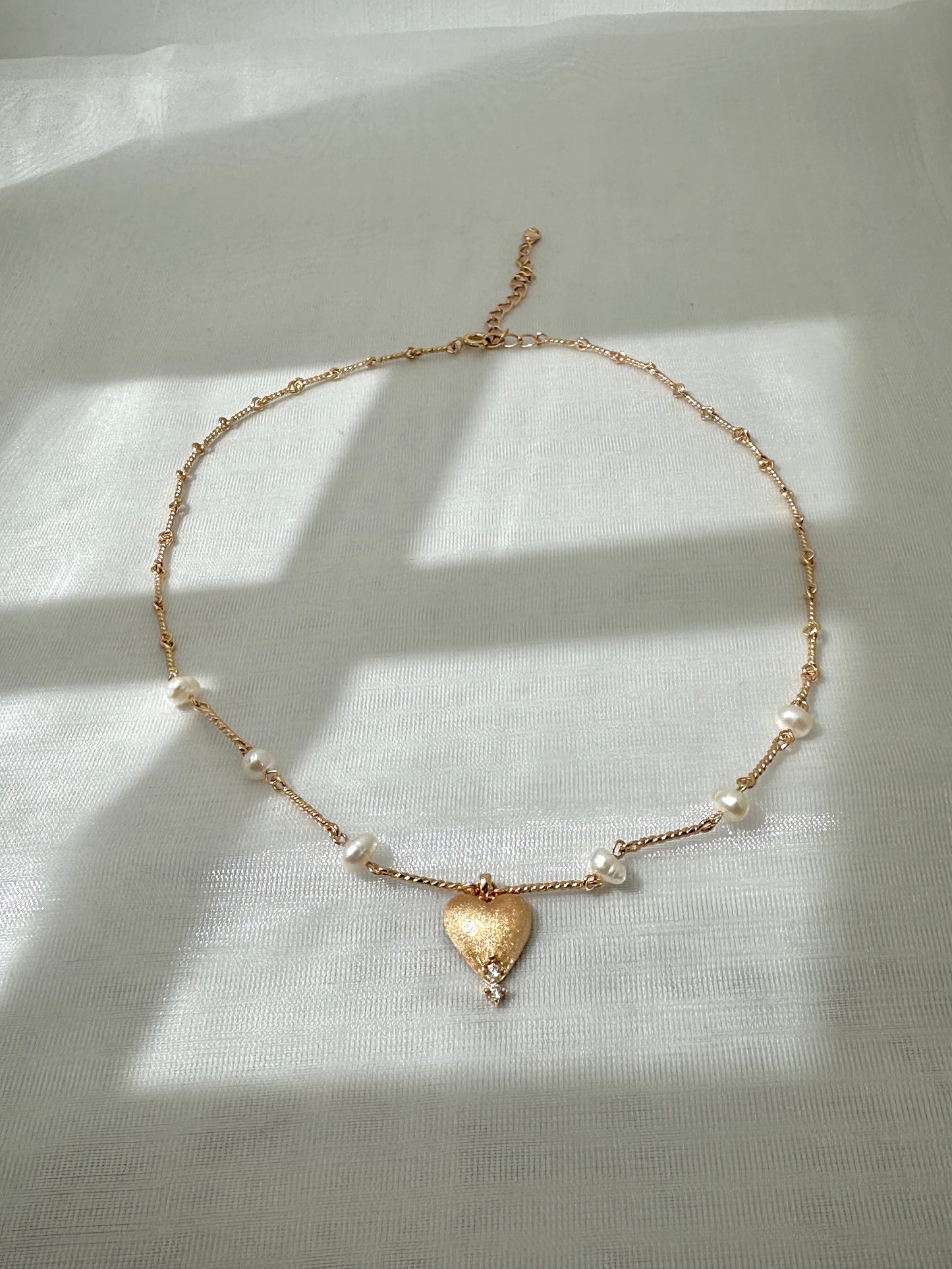 Brushed Heart Pearl Necklace