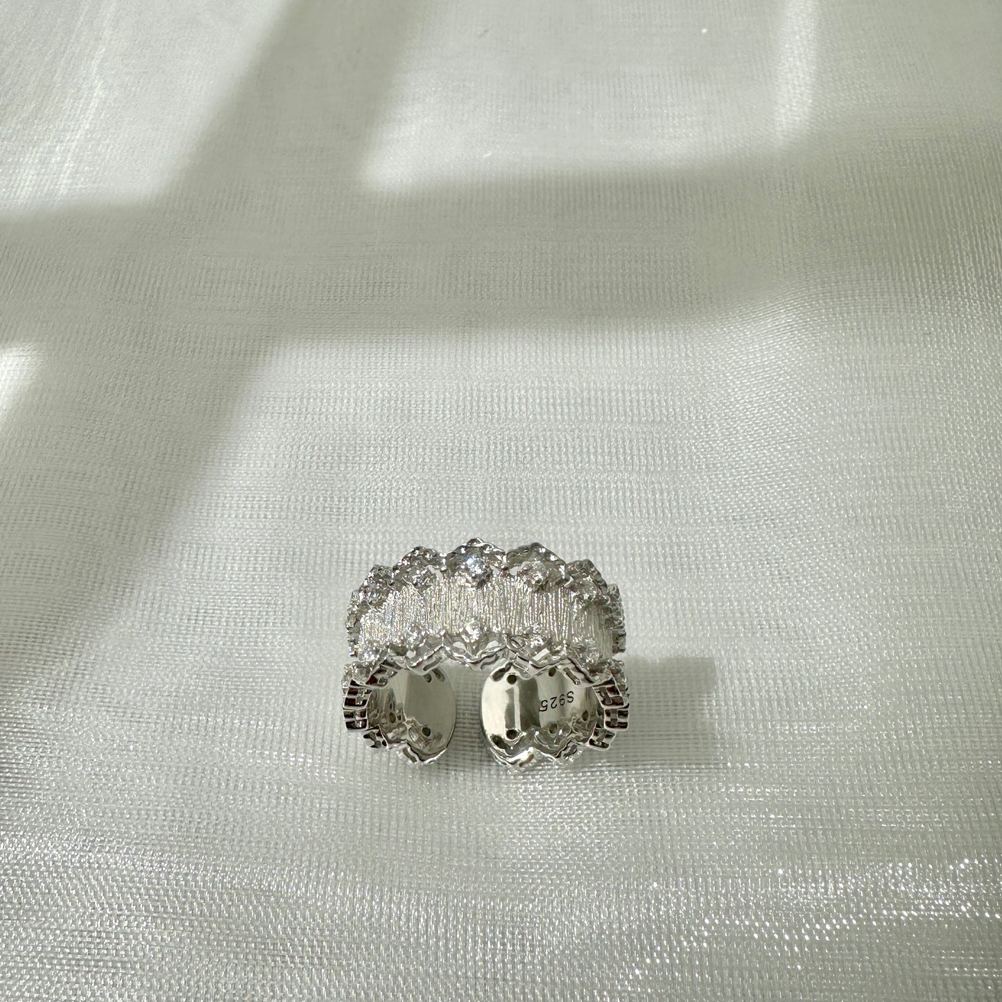 Crown Lace Ring