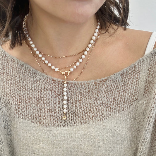 Sweater Pearl Necklace