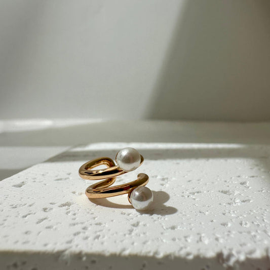 Pearl Ear Clip