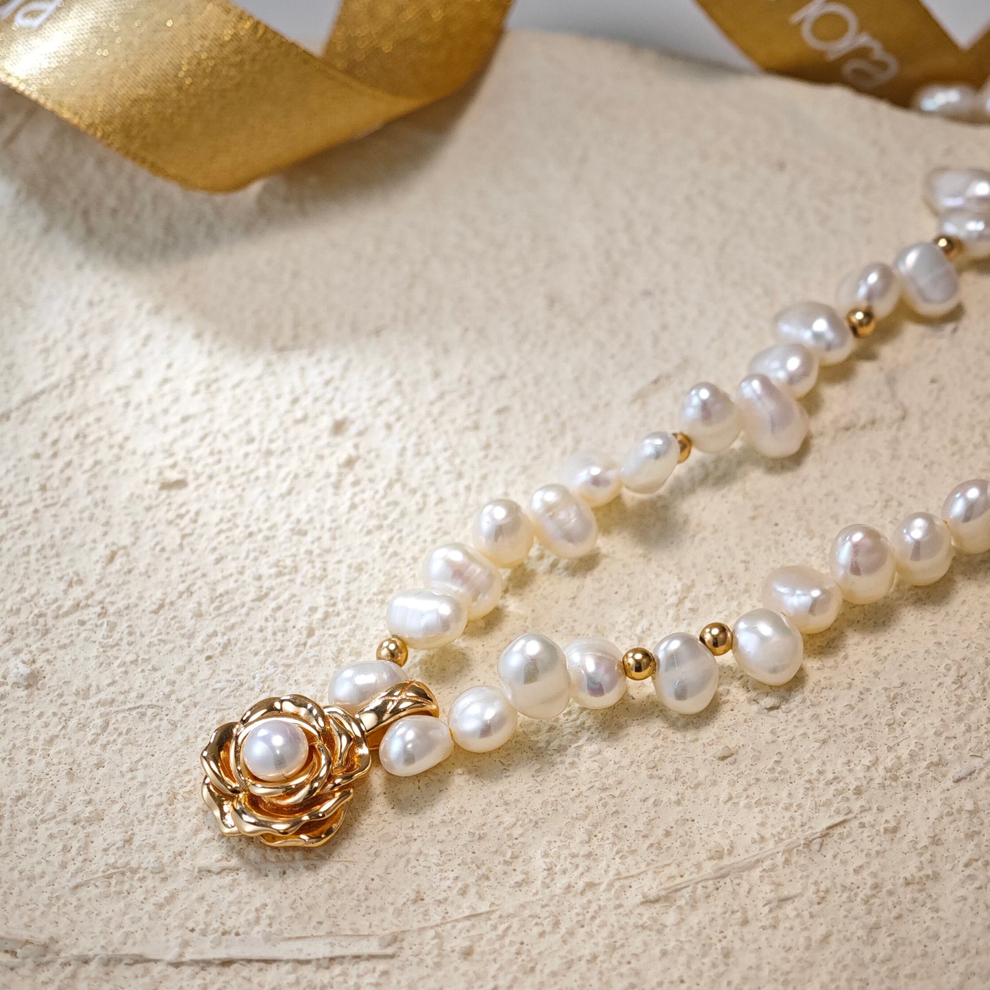 Rose Bloom Pearl Necklace