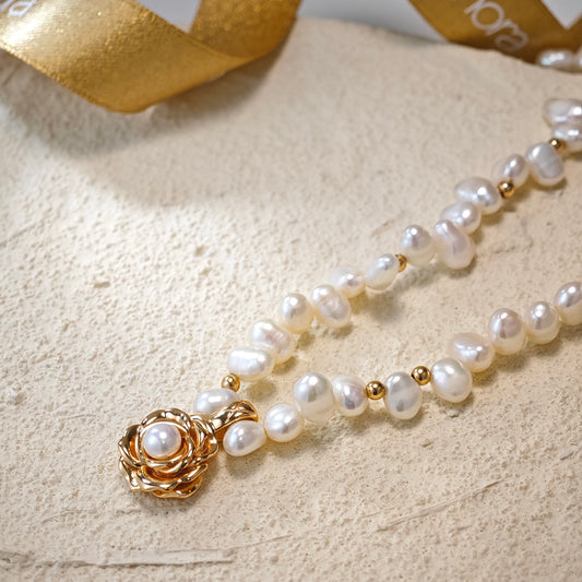 Rose Bloom Pearl Necklace