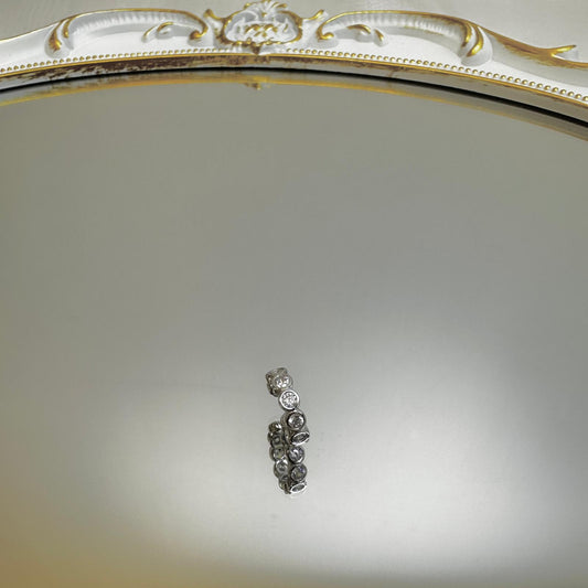 Bezel Sparkle Ear Cuff