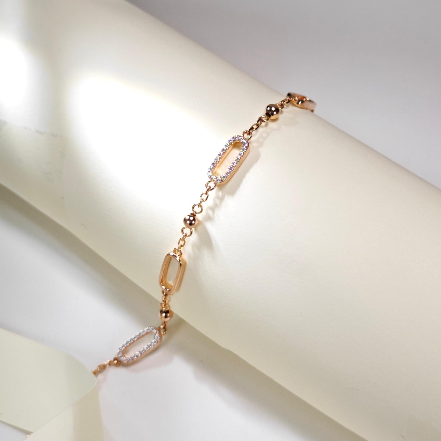 Oval Link Pavé Bracelet