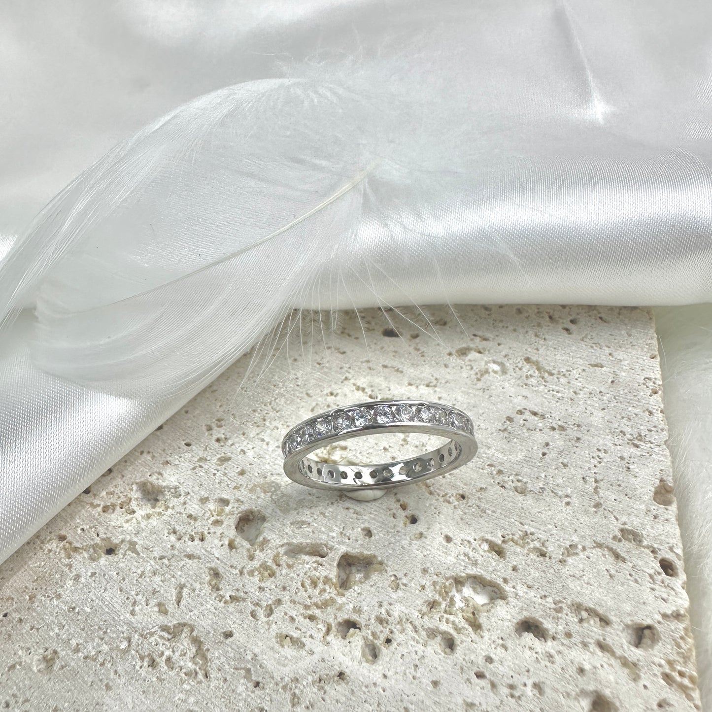 AR100 Full Eternity Ring