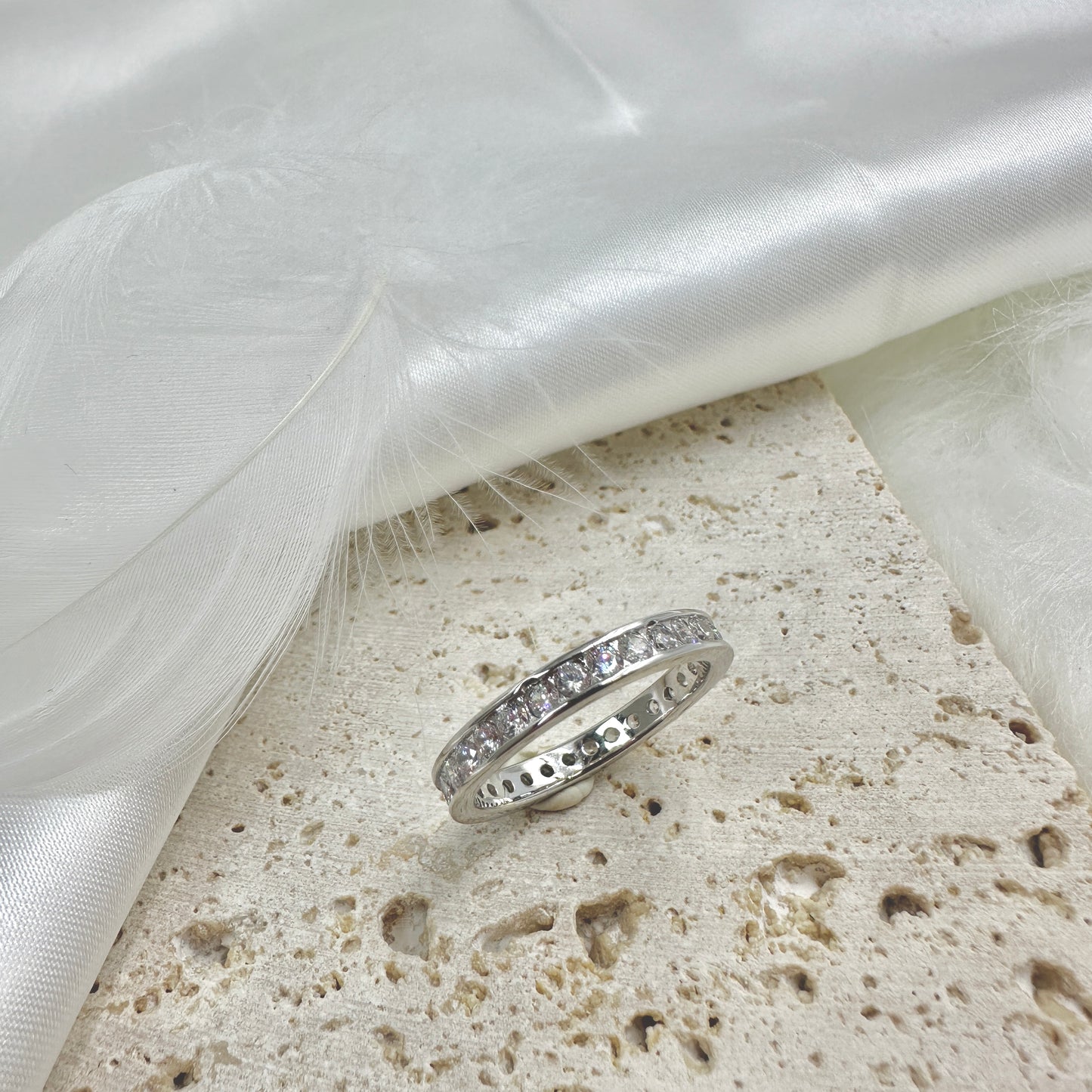 AR100 Full Eternity Ring