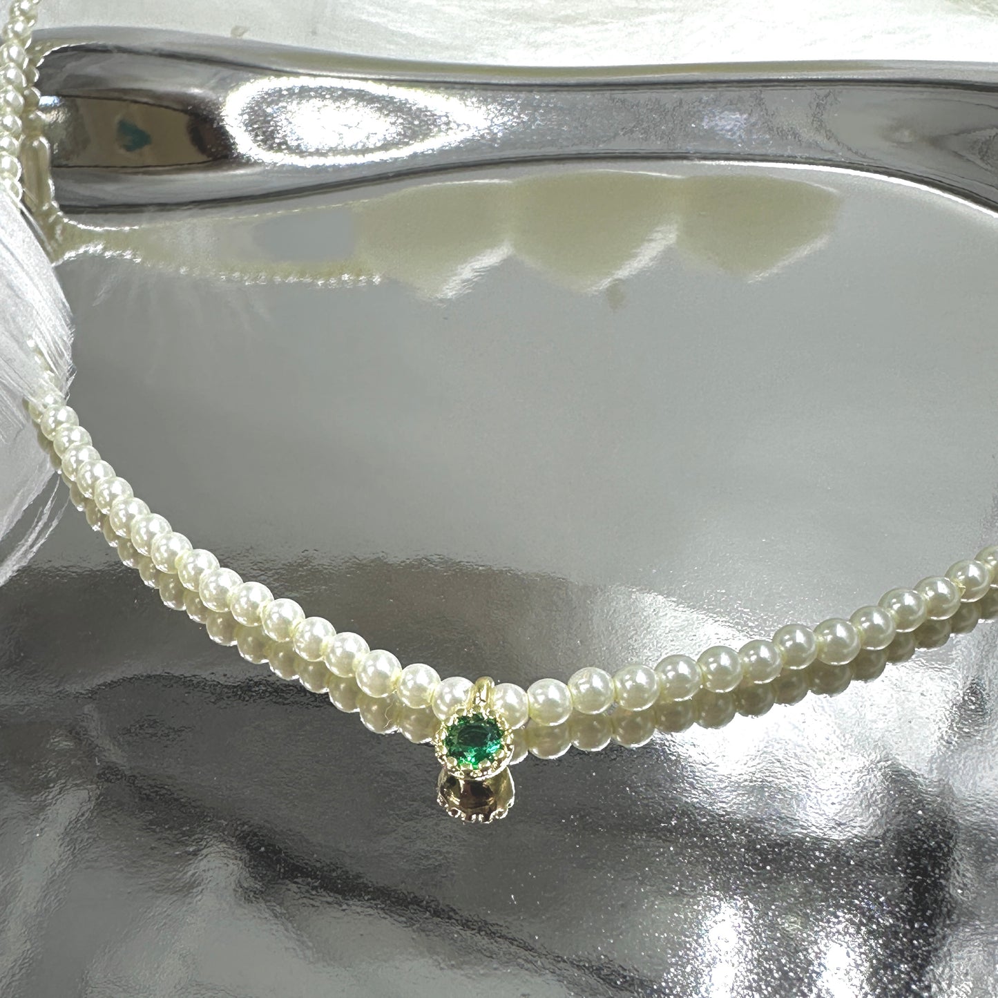 Pearl with Emerald Necklace