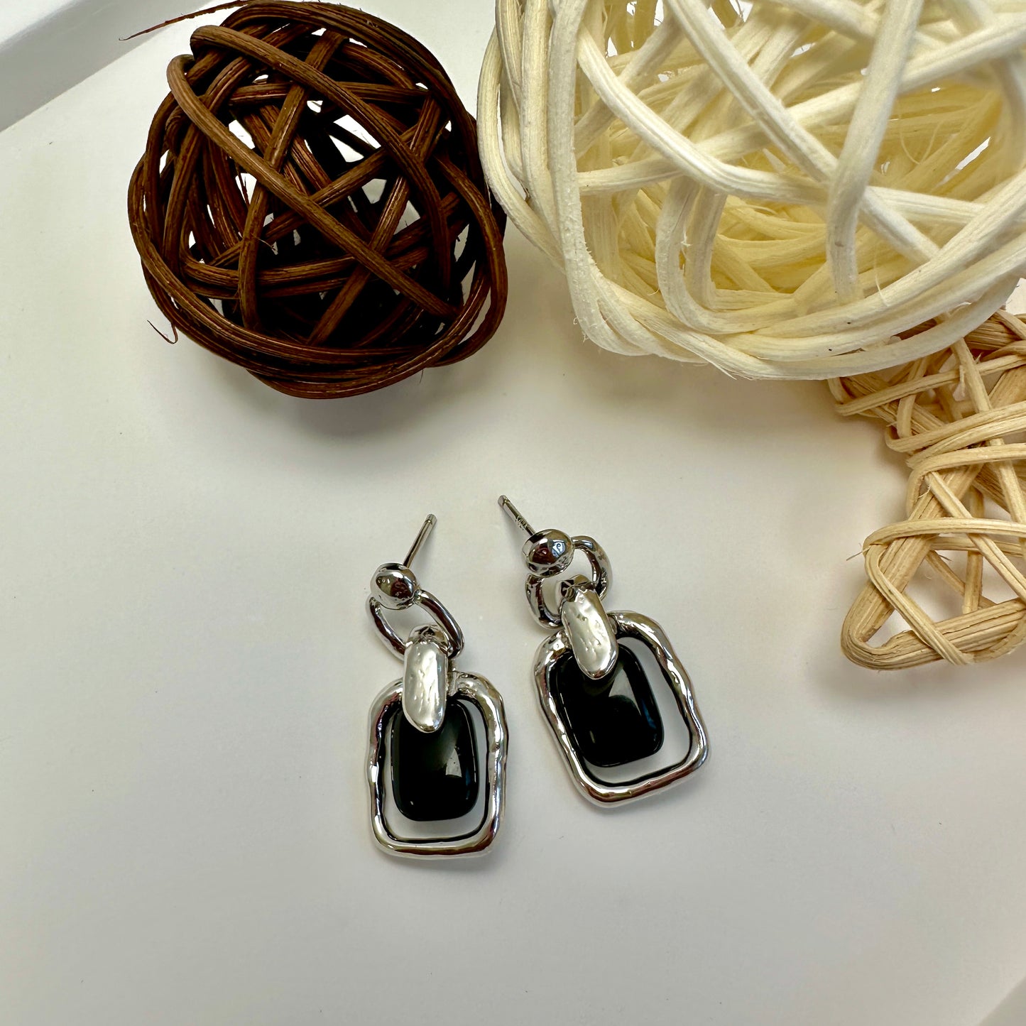 Black Agate Silver Earring